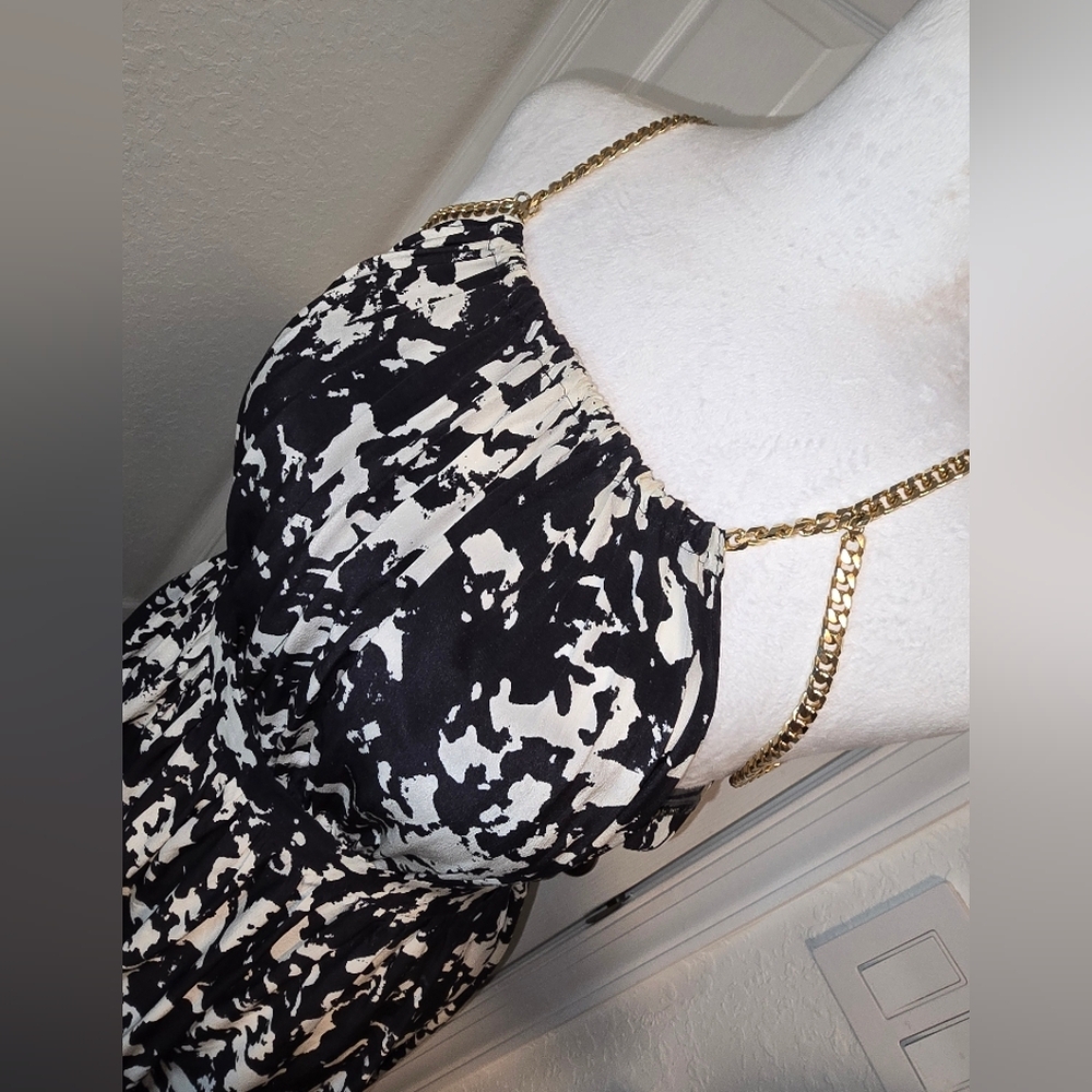 Balmain black and White Halter Maxi goddess style dress with golden chain on top - Picture 8 of 9
